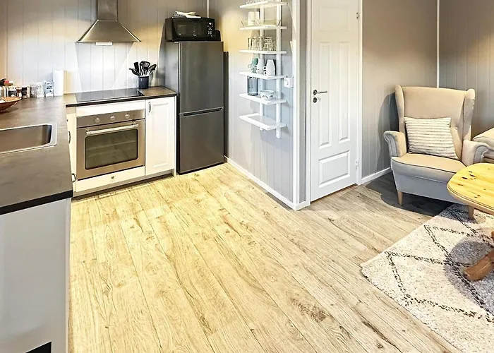 6 Person In Hornnes-by Traum Feriehus